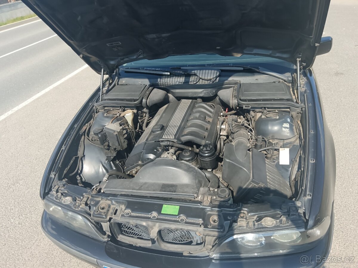 BMW 523iA E39 - 13