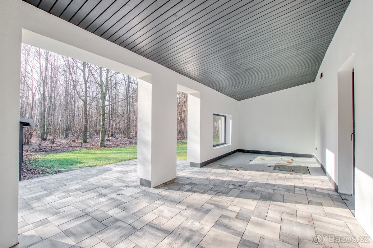 Prodej prostorného bytu 3+1 v Ostravici s pozemkem 950 m2 - 13