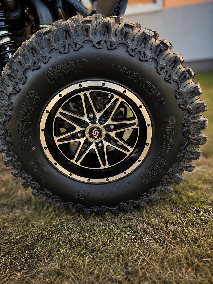 Can-Am Maverick MAX 1000R DPS - 13