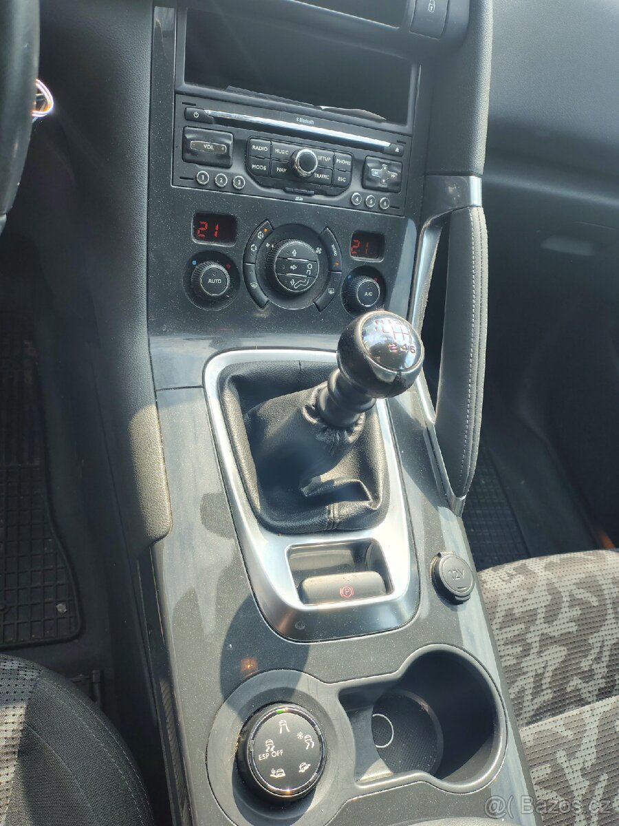 Peugeot 3008 1,6 Hdi - 13