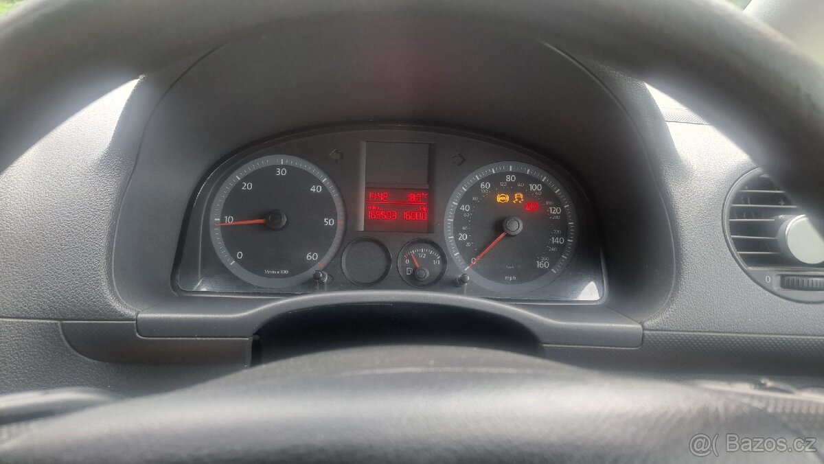 VW Caddy 2.0 TDI, 2006 – pravostranné - 13