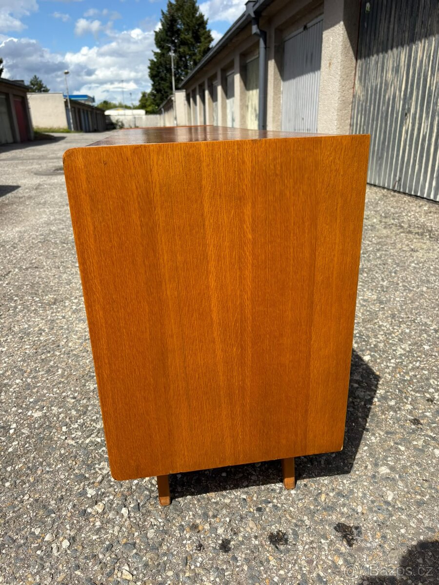 Komoda Jiří Jiroutek U-460 - 13