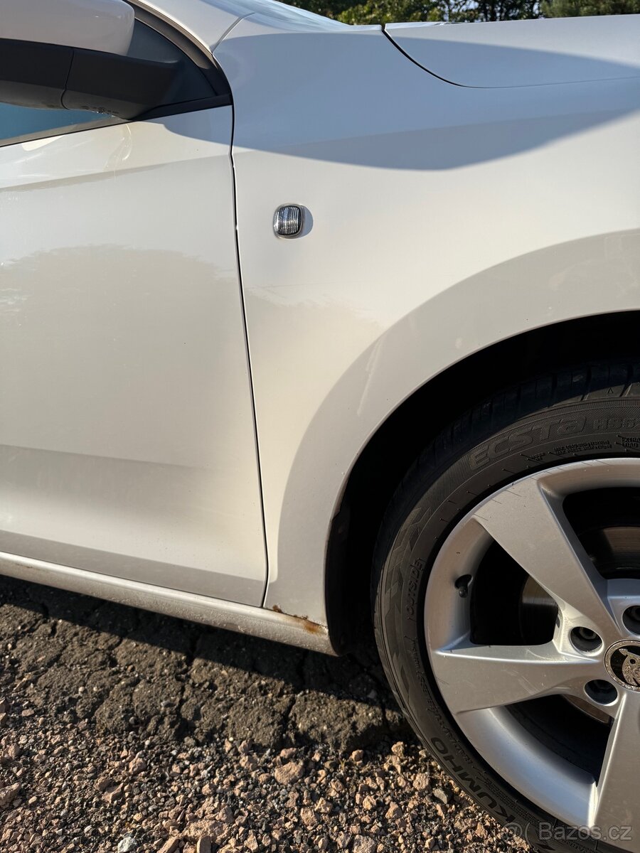 Škoda Rapid - 13