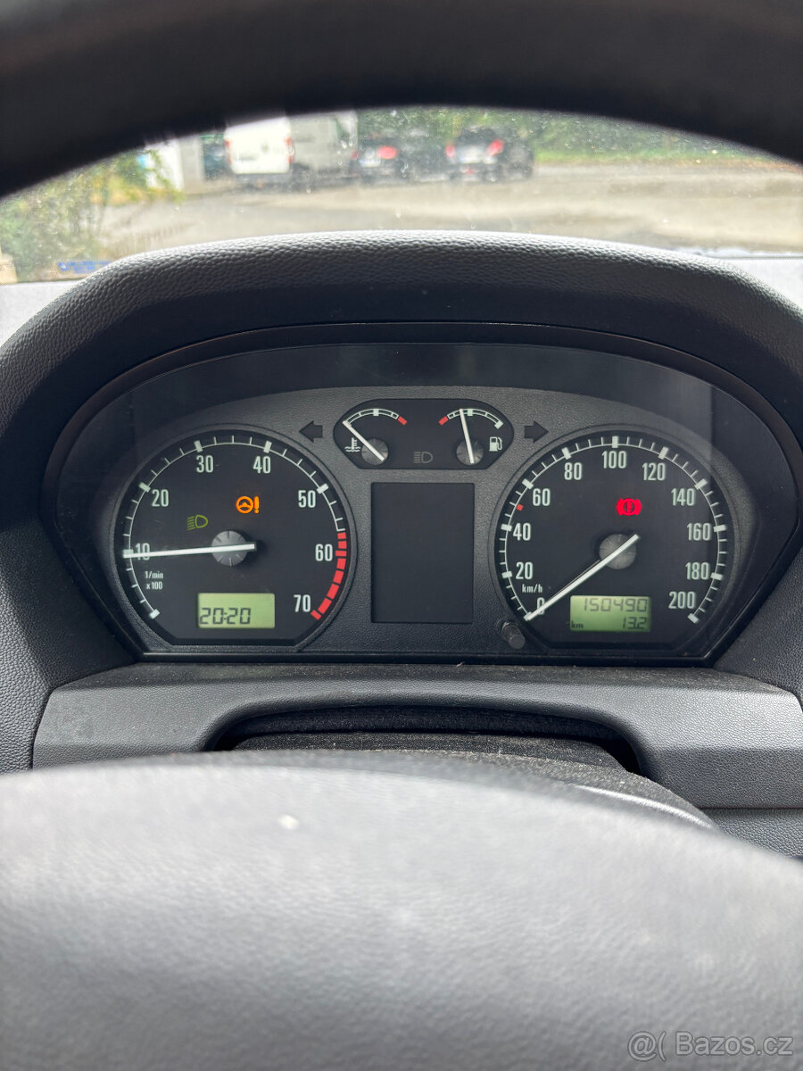 Škoda Fabia 1.4 MPI - 13