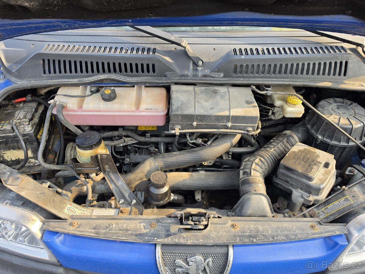 Peugeot Boxer
2.2D - 13