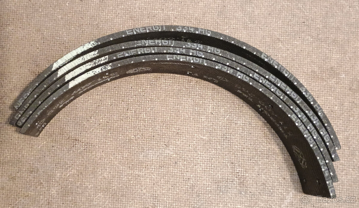 VW BROUK 1302-1303 - 13