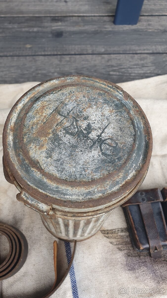 Přezka ll. světová válka - 13