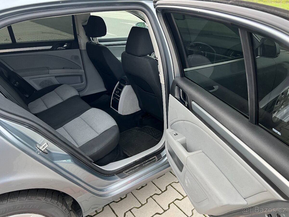 Škoda Superb II 2.0 TDi 103kW 6-rychl. TZ - 13