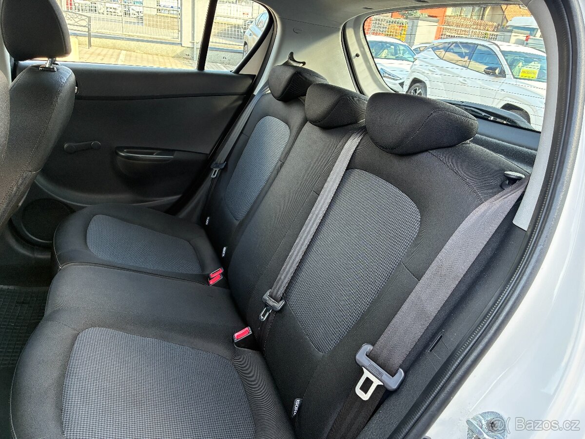 Hyundai i20 1.2i 63kW KLIMA ČR PLATNÁ STK - 13