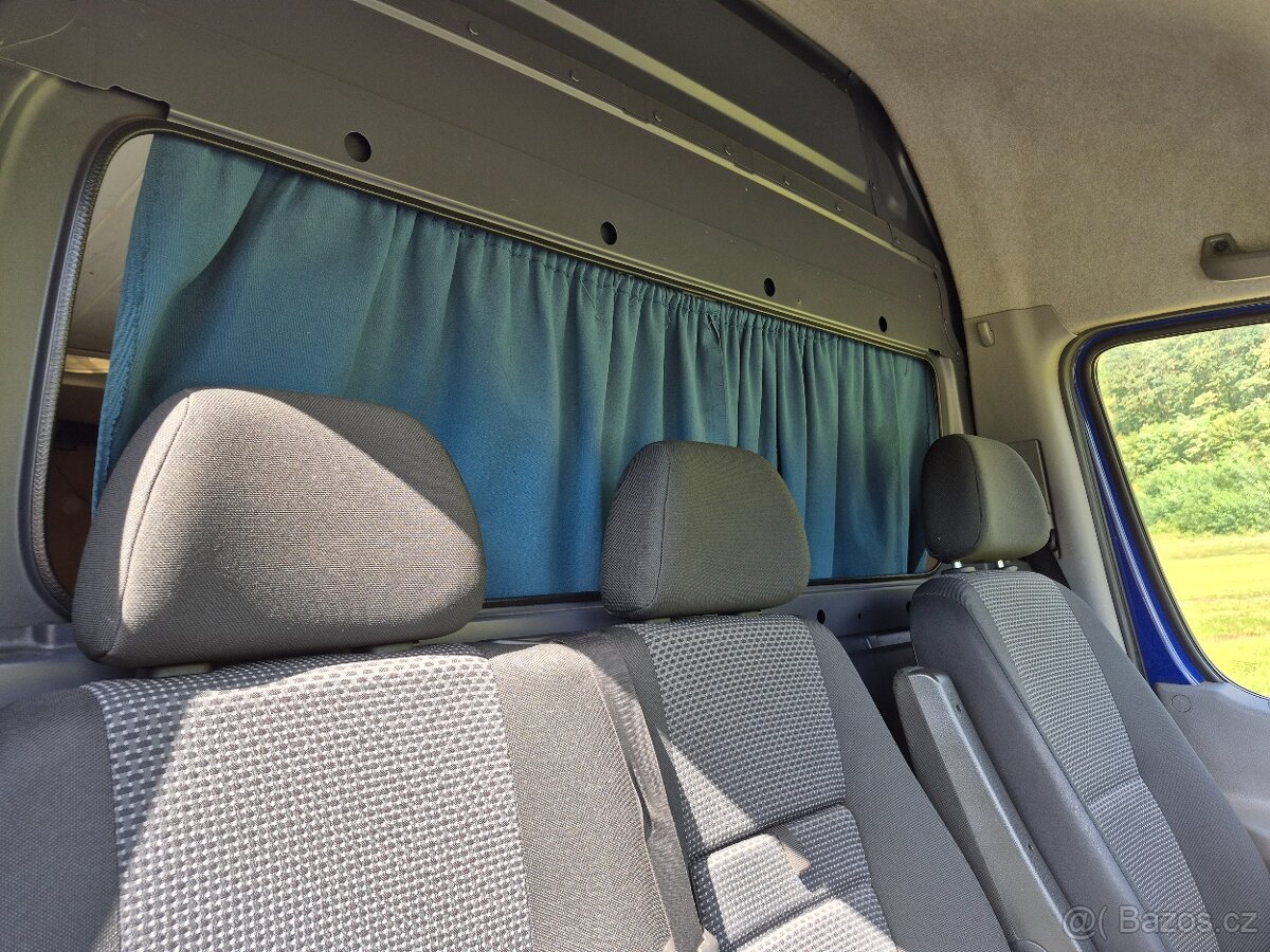 Mercedes-Benz Sprinter - 13