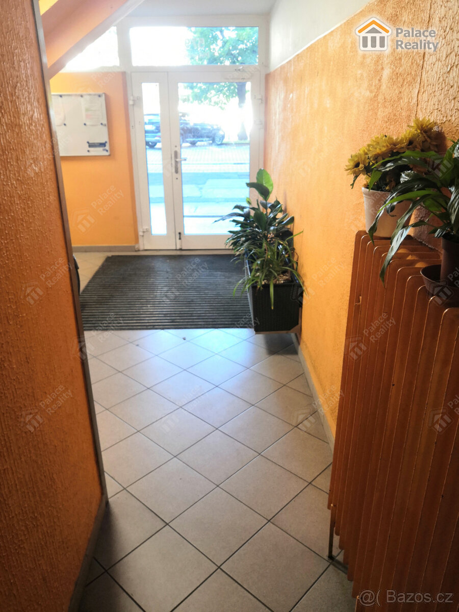 Prodej bytu 1+KK s lodžií - Pardubice, centrum - 13
