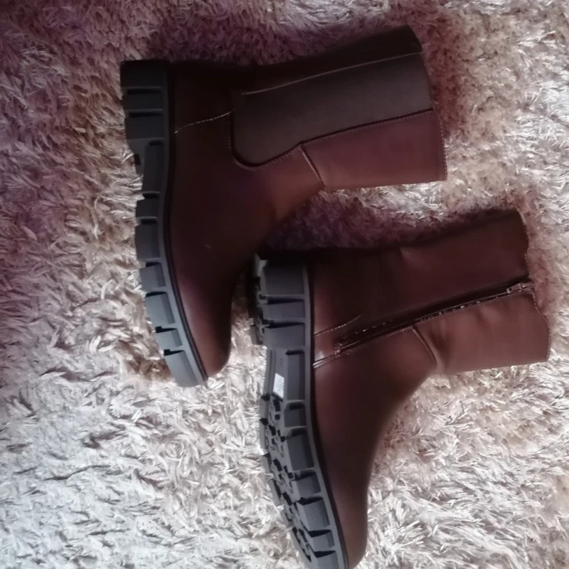 Krásné teplé kozačky vel.38 - 13