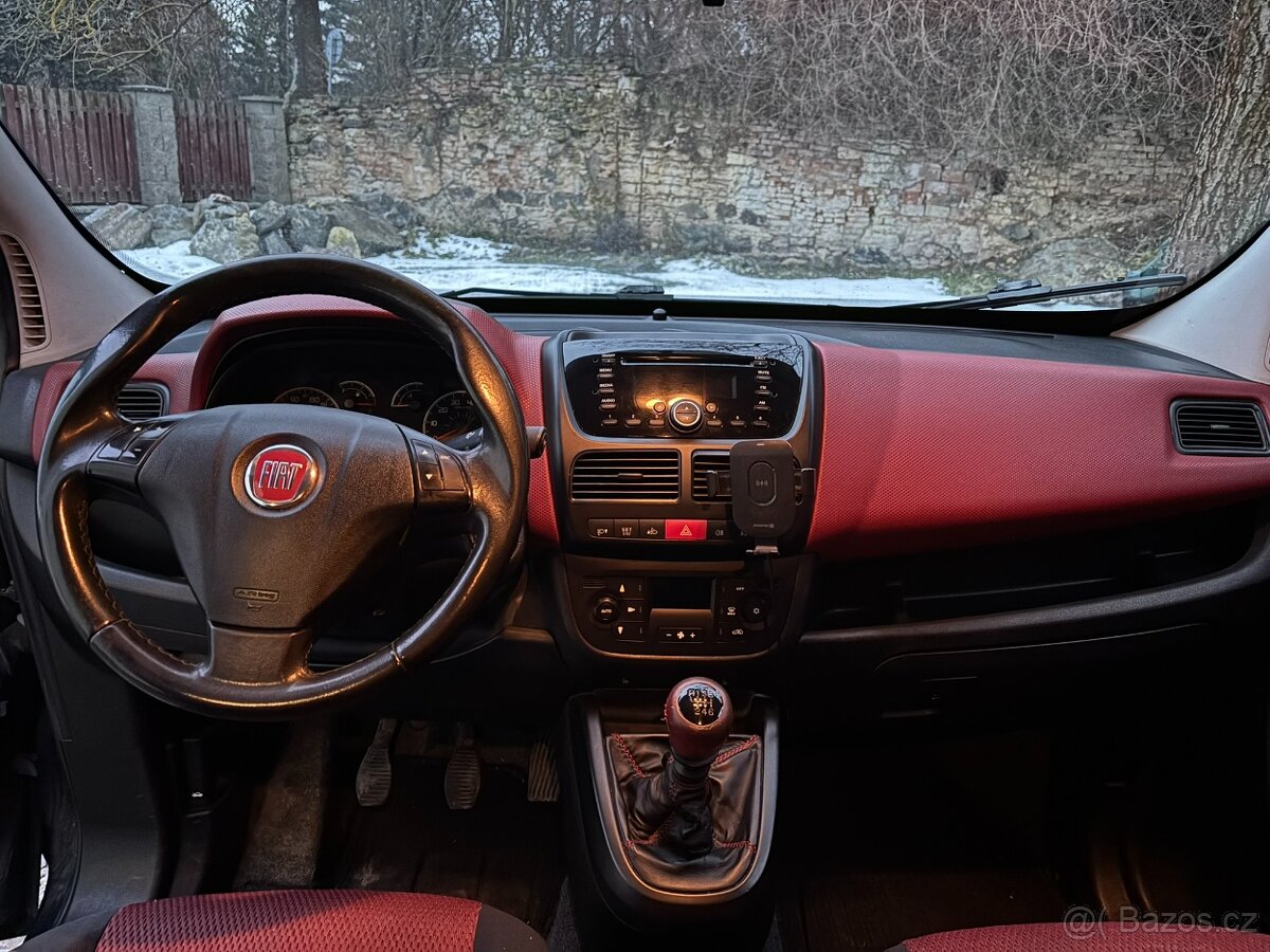 FIAT DOBLO PANORAMA 1,6 JTD, 7 MÍST - 13