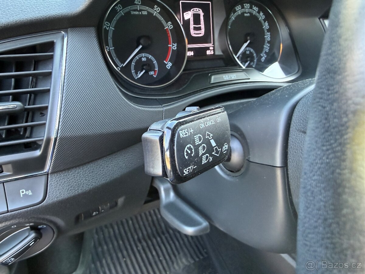 Škoda Fabia Combi 10/2022 54825km AMBITION - 13