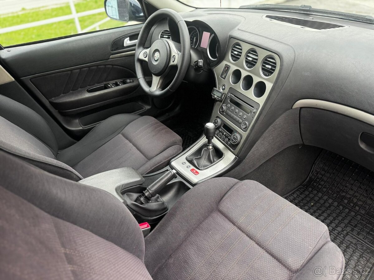 Alfa Romeo 159 Sportwagon - 13