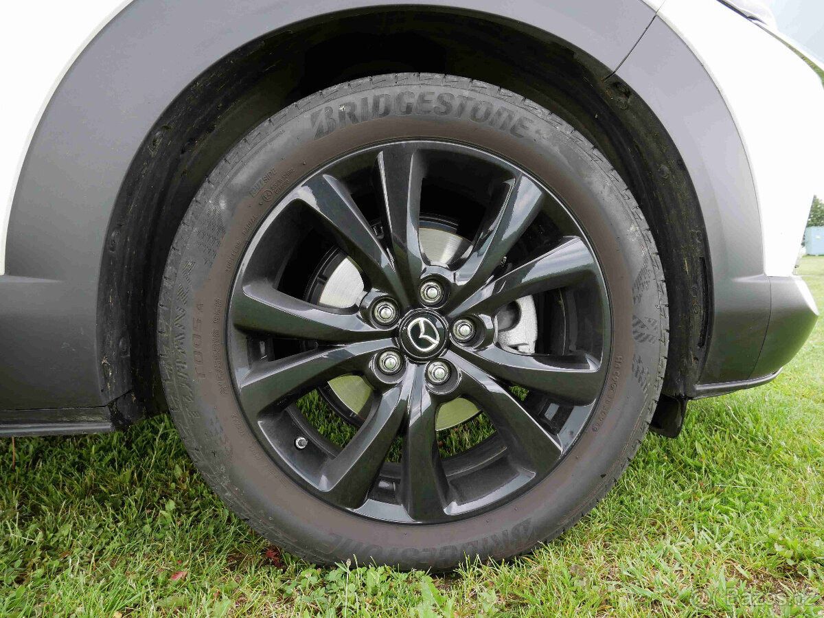 MAZDA CX-30 2,5L e-SKYACTIV G 103 kW - 13