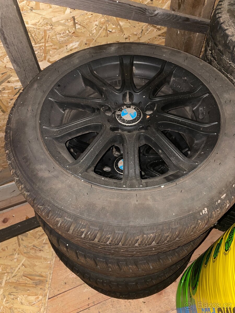 BMW e91 318d 90kw - 13