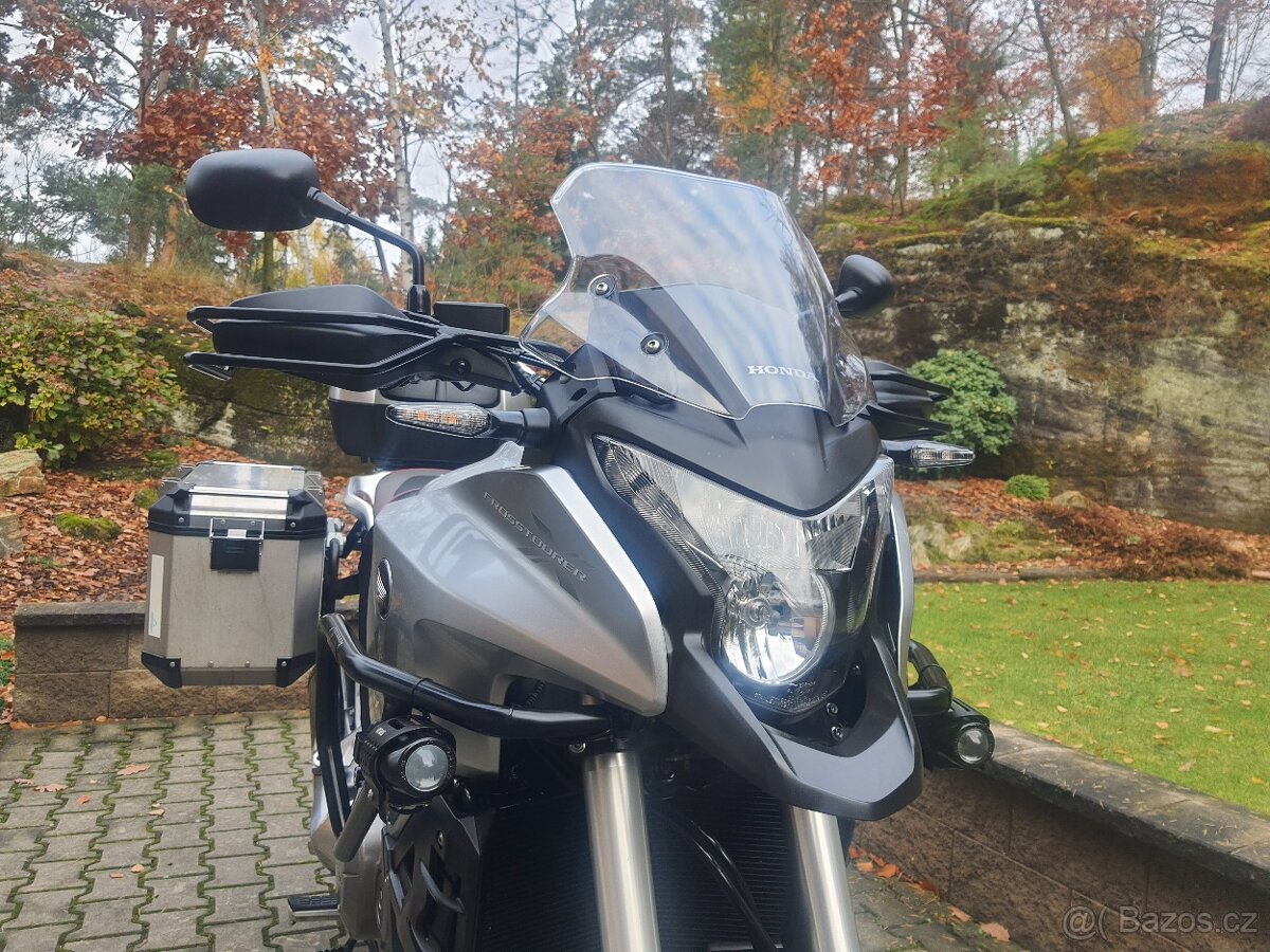 Honda VFR 1200 X Crosstourer - SUPER STAV + VÝBAVA -29 000KM - 13