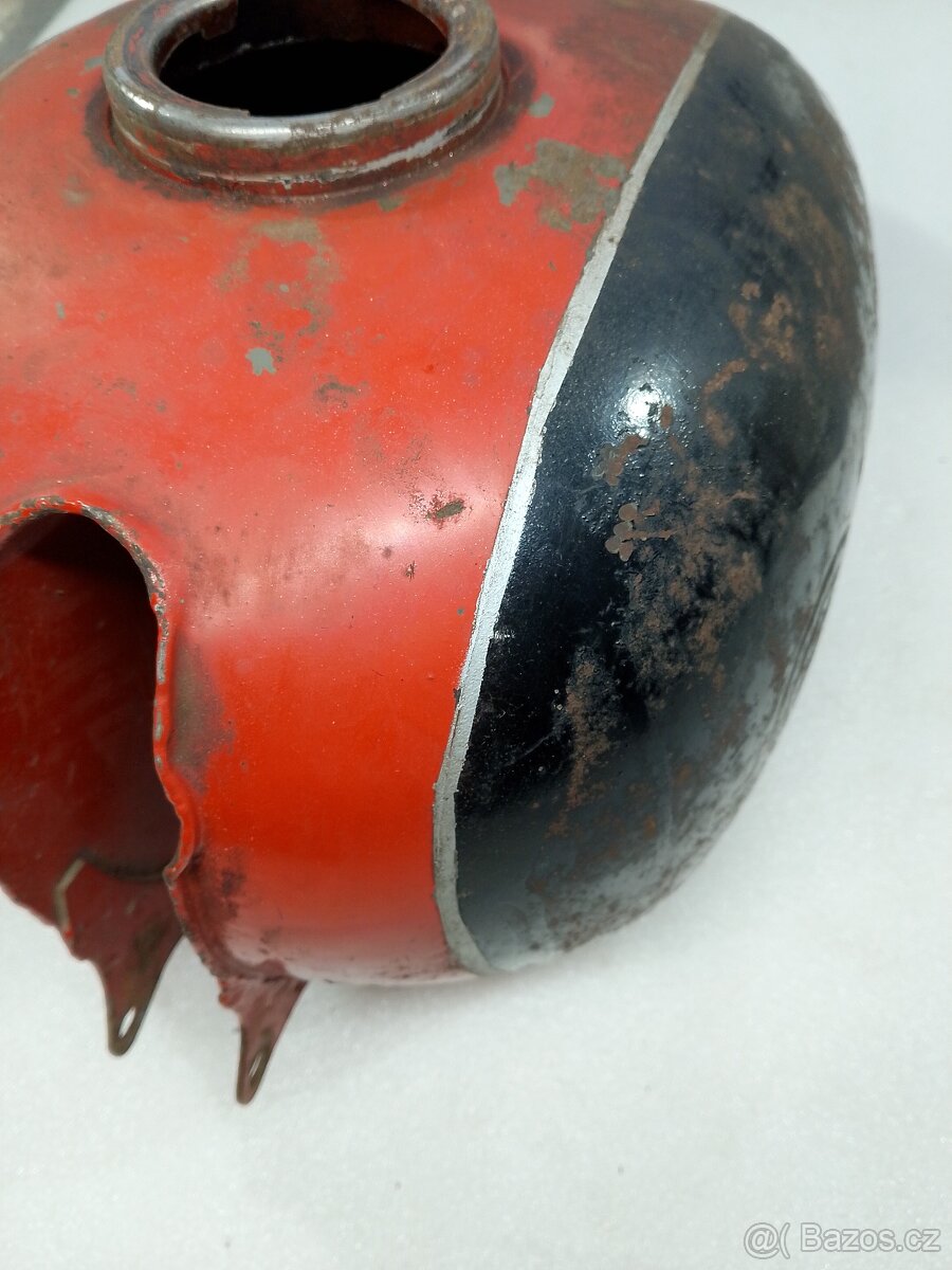 ČZ 125C 150C NÁDRŽ ORIGINÁL - 13