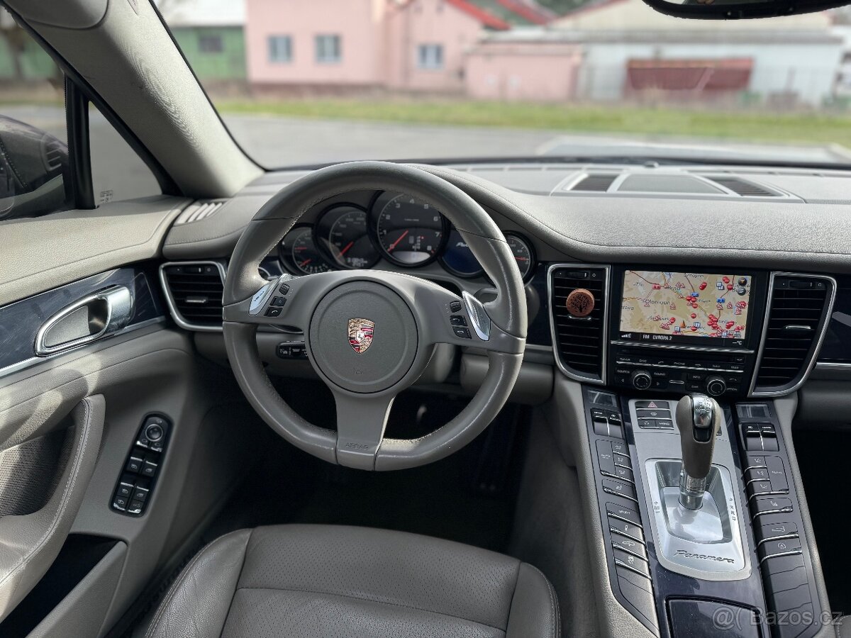 Porsche Panamera 3.6 benzin PDK - 13