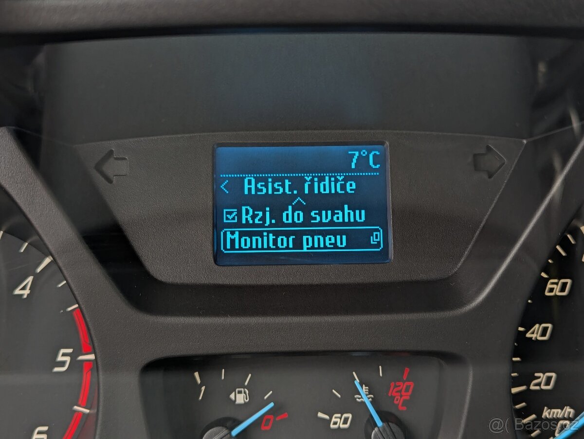 Ford Transit Custom 2.2 TDCi 8 MÍST, TEMPOMAT, PDC - 13