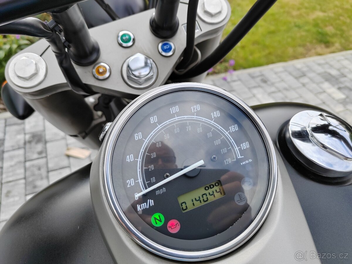 Honda vt 750 Shadow - 13