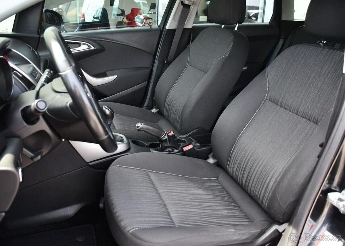 Opel Astra 1.7CDTi SPORTS TOURER - 13