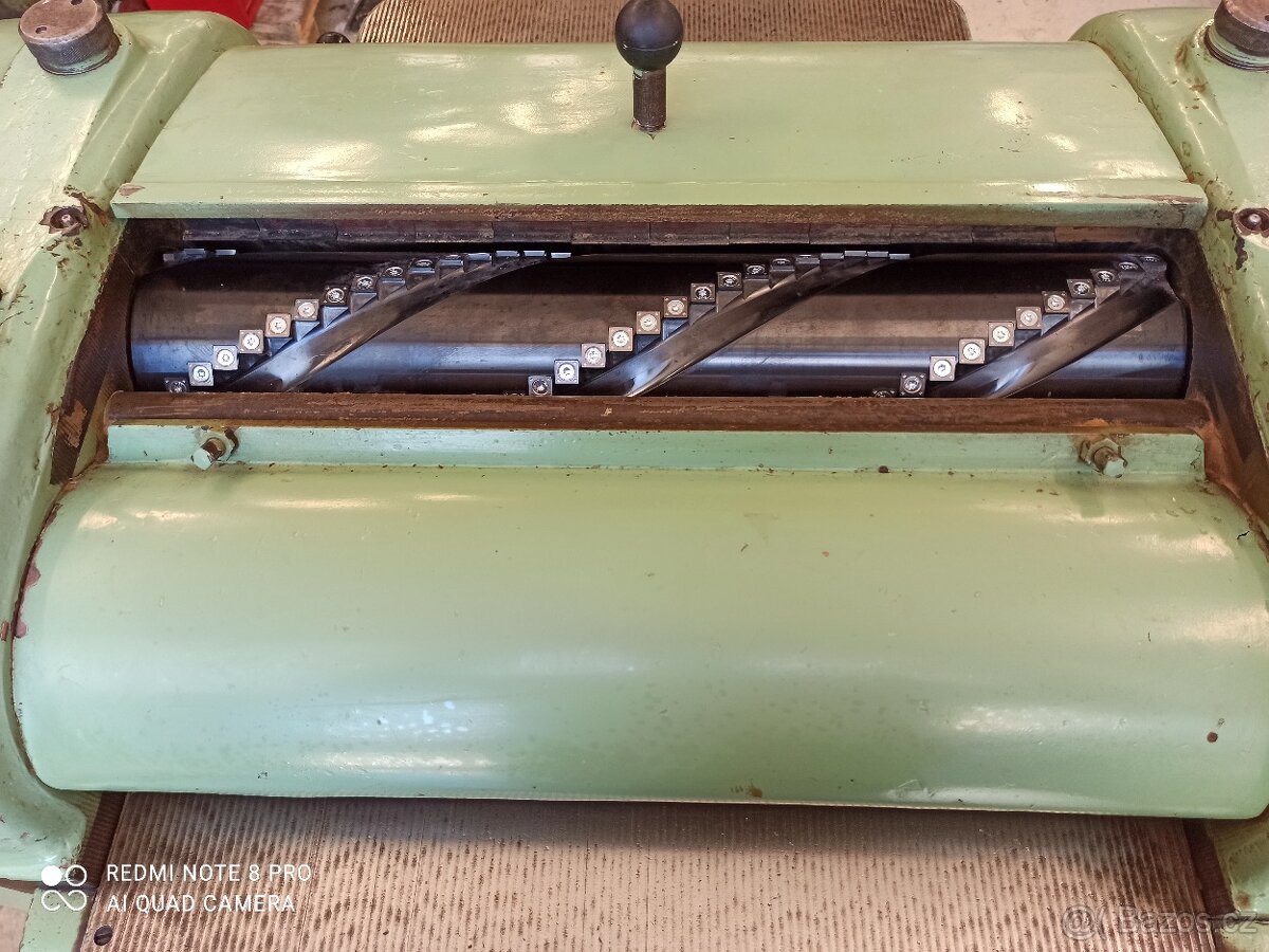 Na starý litinový stroj vyrobíme žiletku, řešení je SOMICUT - 13