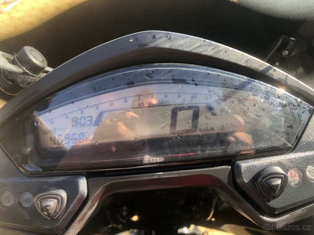 Honda 800 VFR Crossrunner 2 majitel CZ - 13