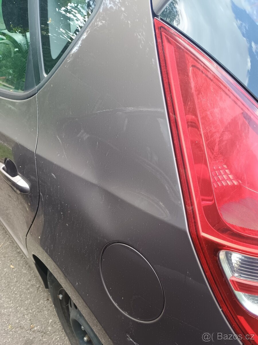 Hyundai i30 - 13