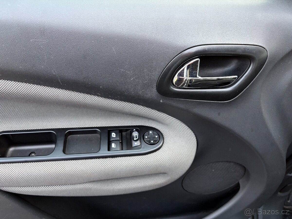 Citroën C3 Picasso 1.6 HDI - 13