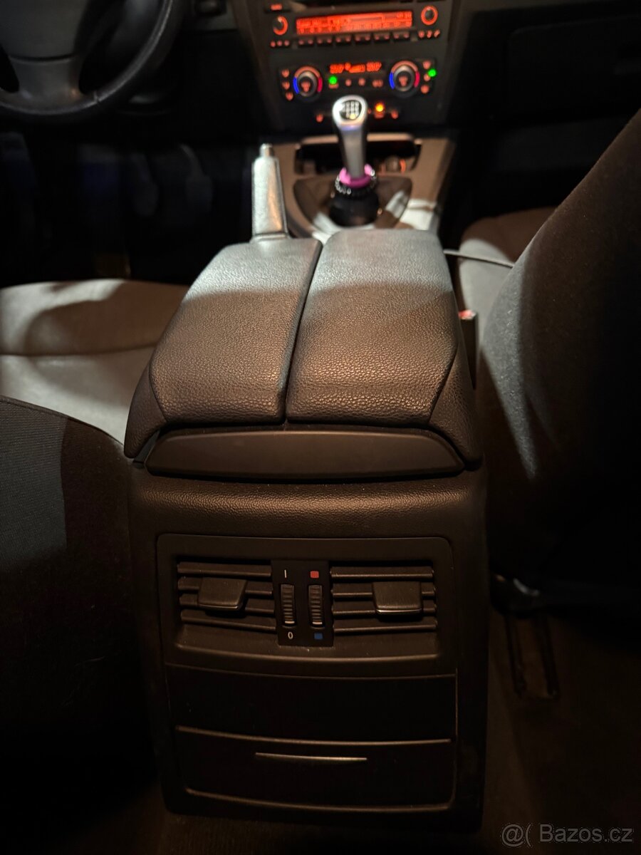 BMW E90 318d 105kW - 13