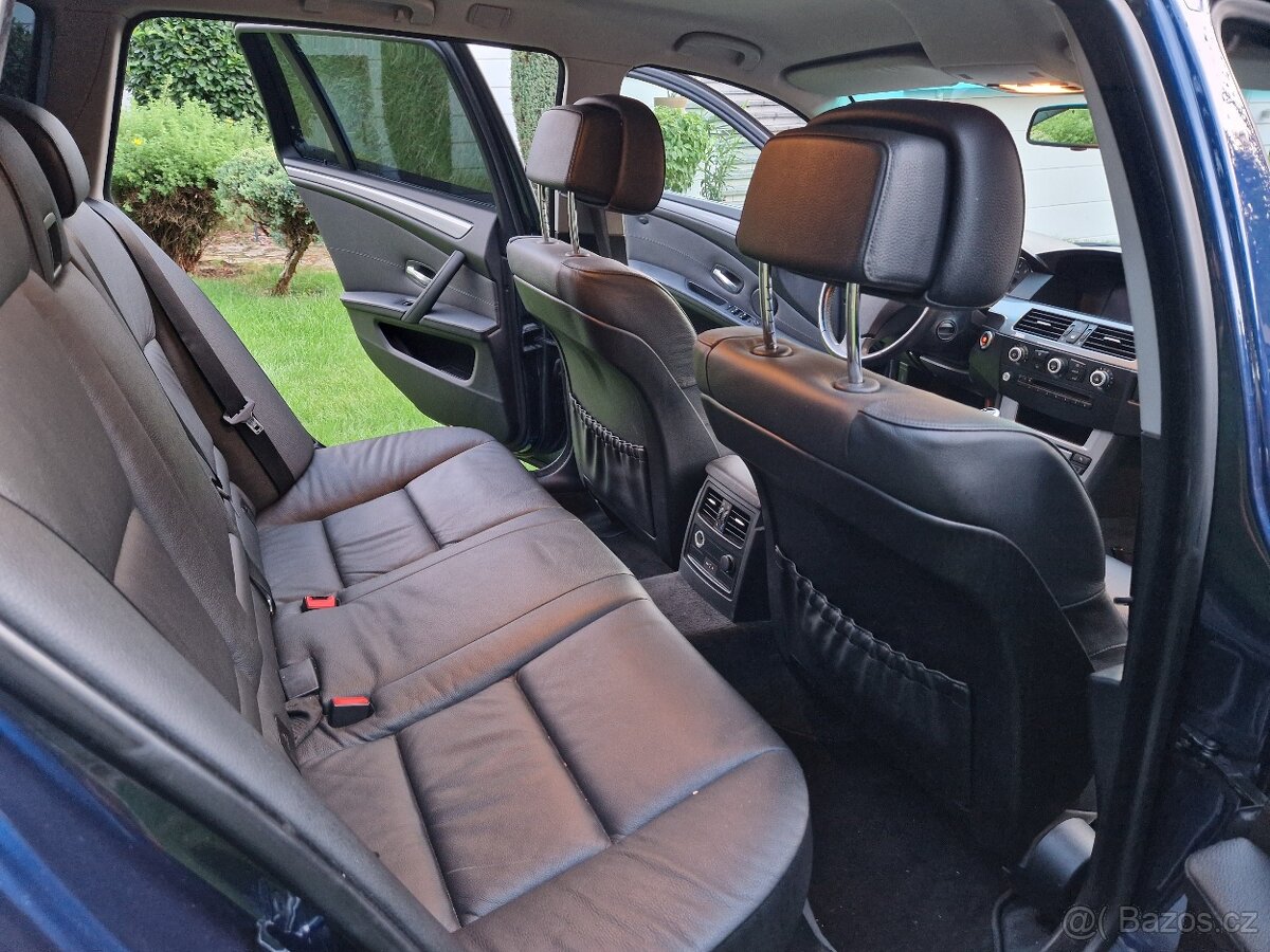 BMW e61 530i Touring LCI - Deep sea blue - 13