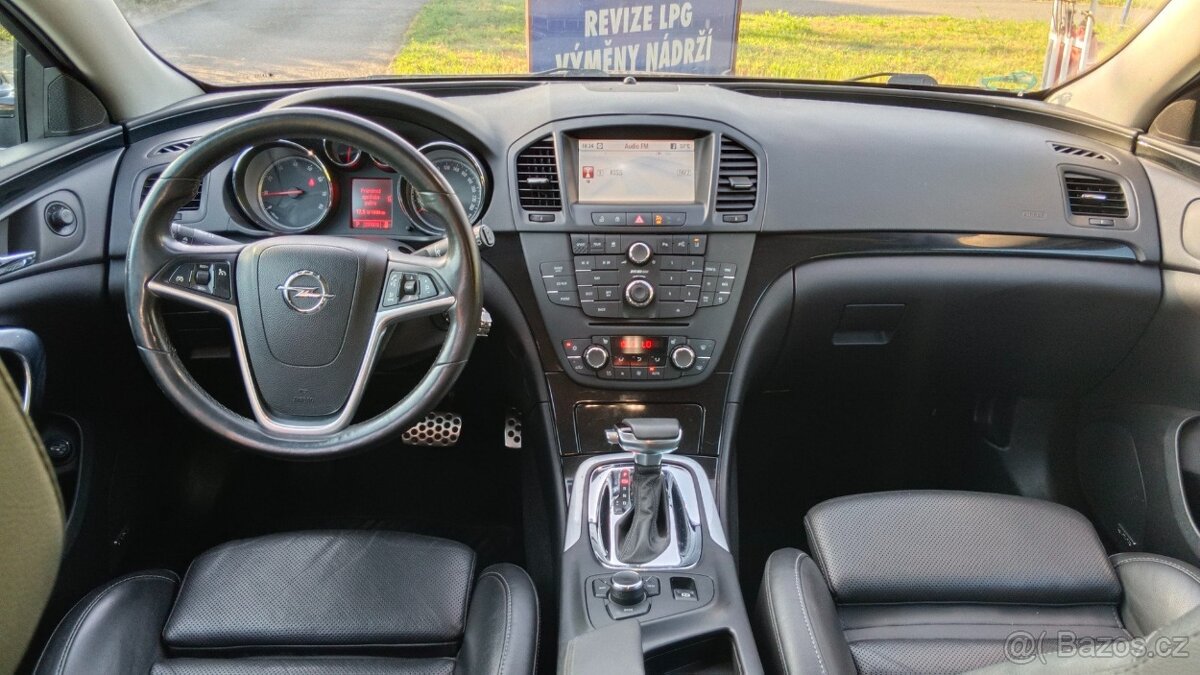 Opel Insignia 2.0 I 162KW 4X4 - 13