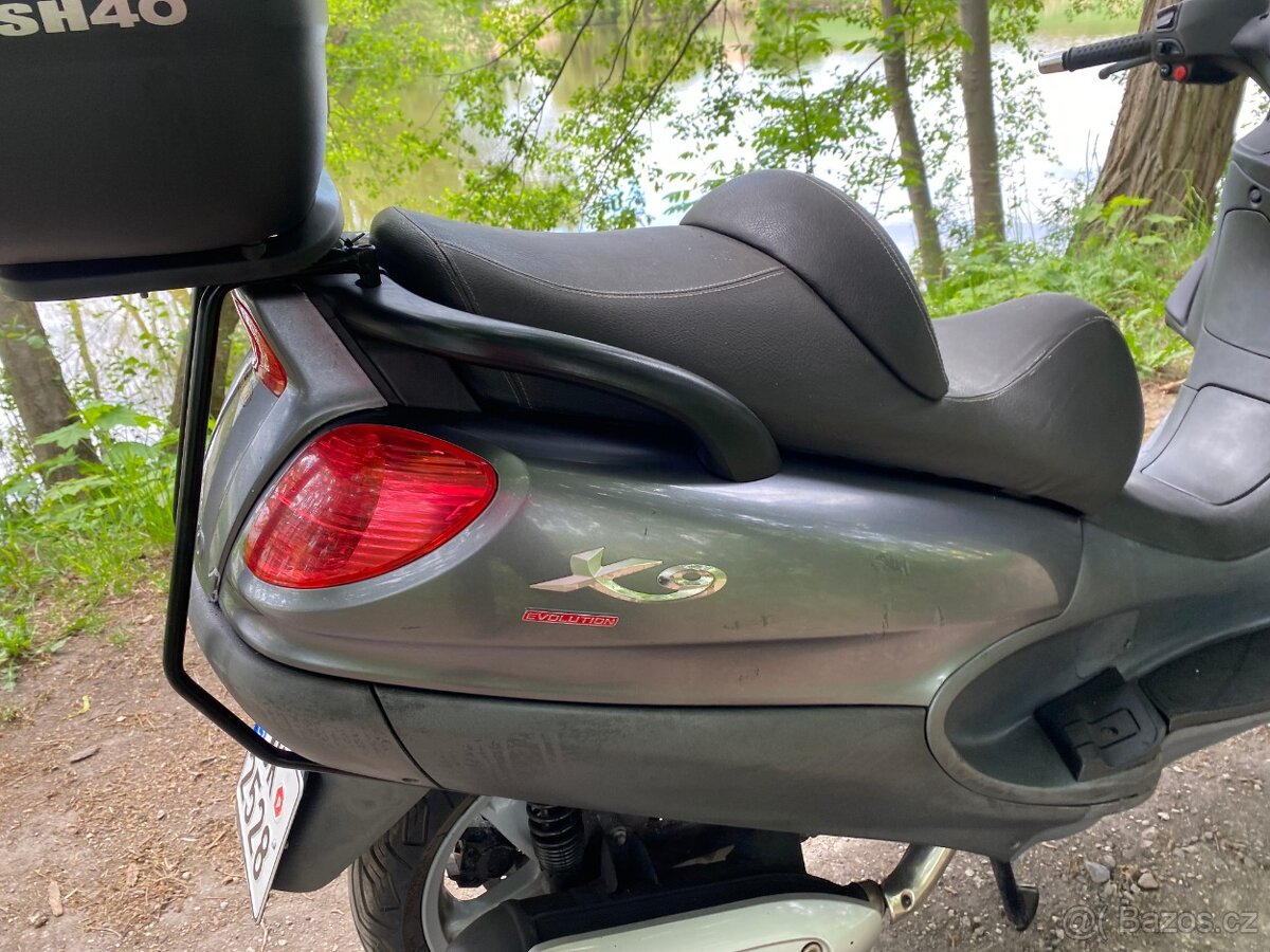 Piaggio X9 125 - 13