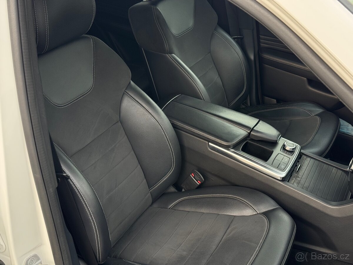 Mercedes-Benz ML350D - 13