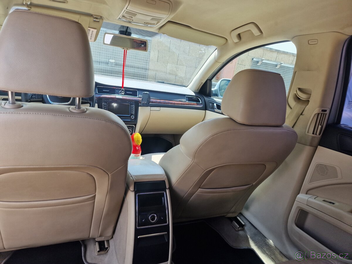 Superb II 3.6fsi - 13
