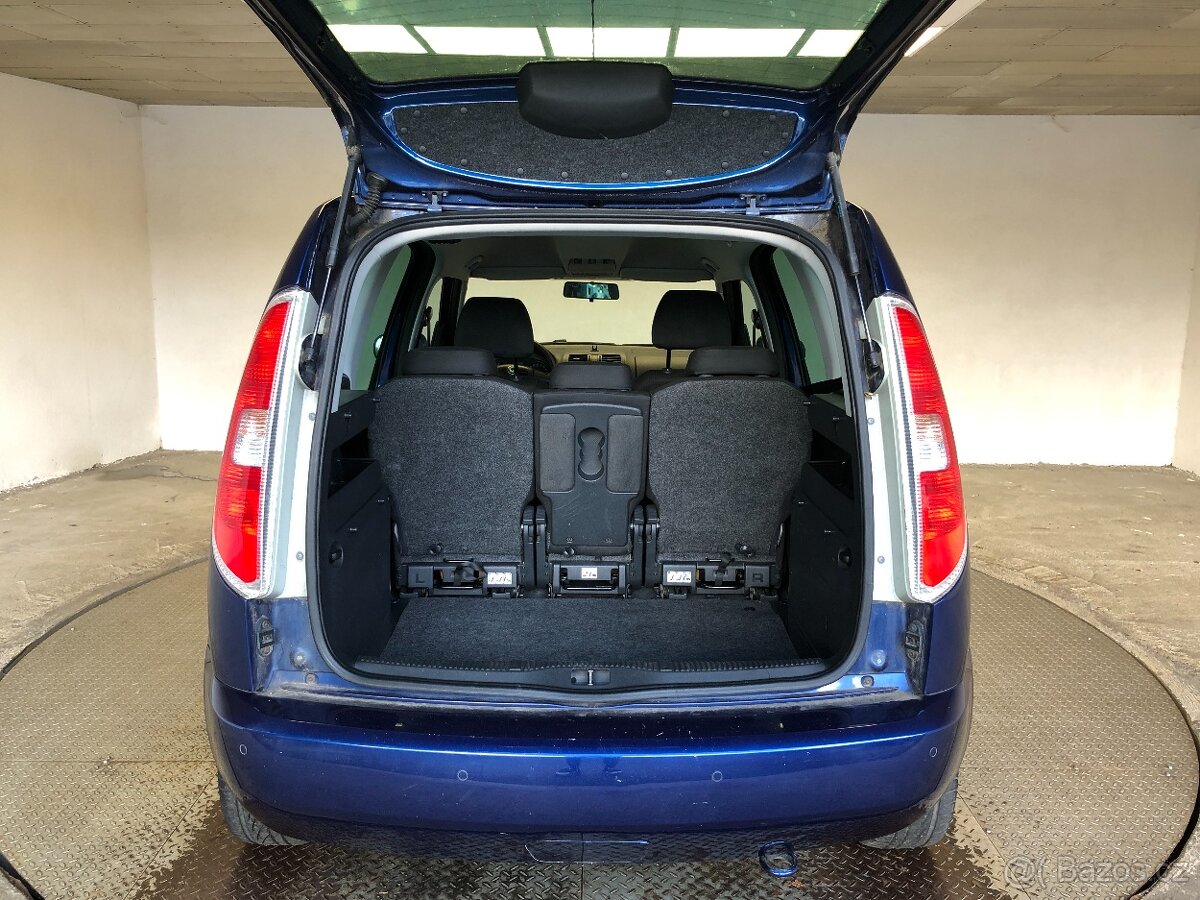 ŠKODA ROOMSTER 1.2 TSI DSG - 13