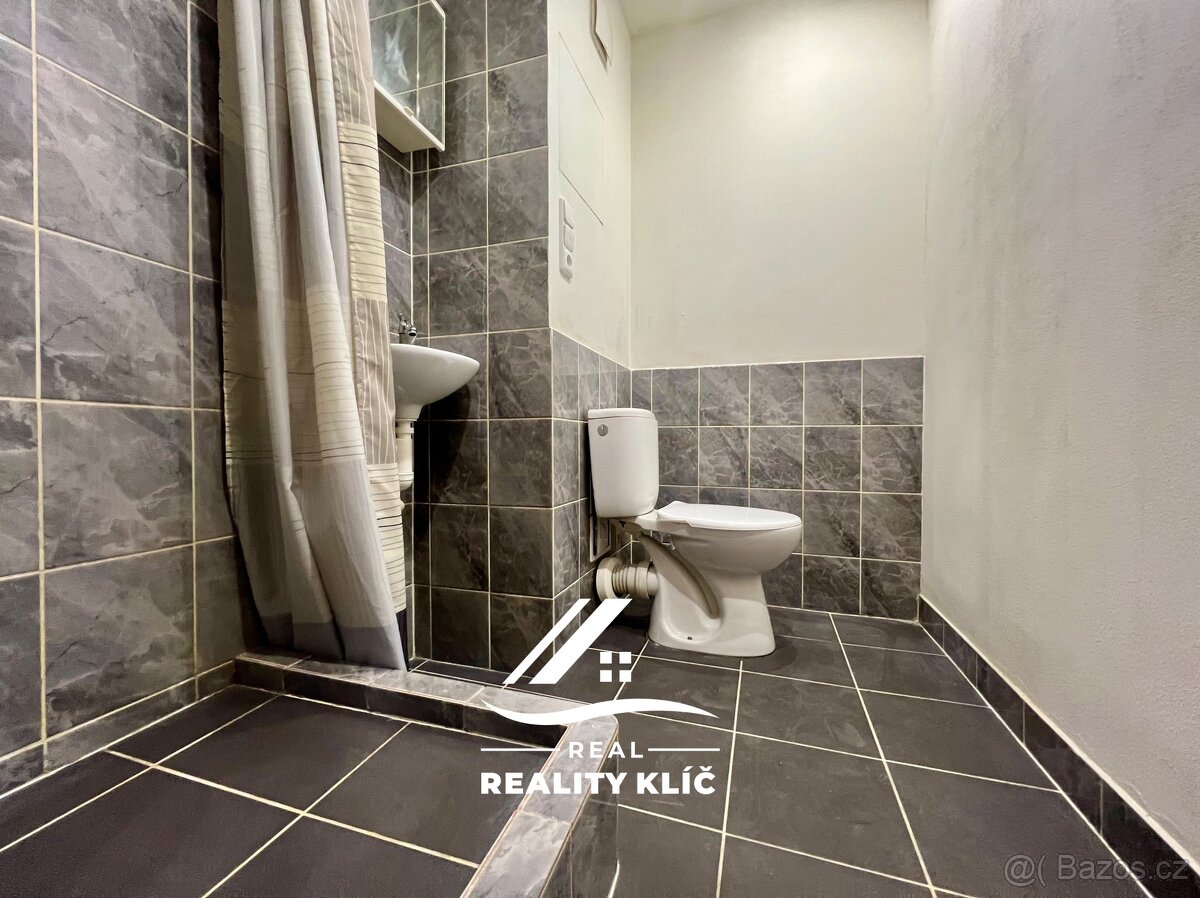 Pronájem bytu 1+kk 21 m², Opava - Kateřinky, ev.č. 00414 - 13