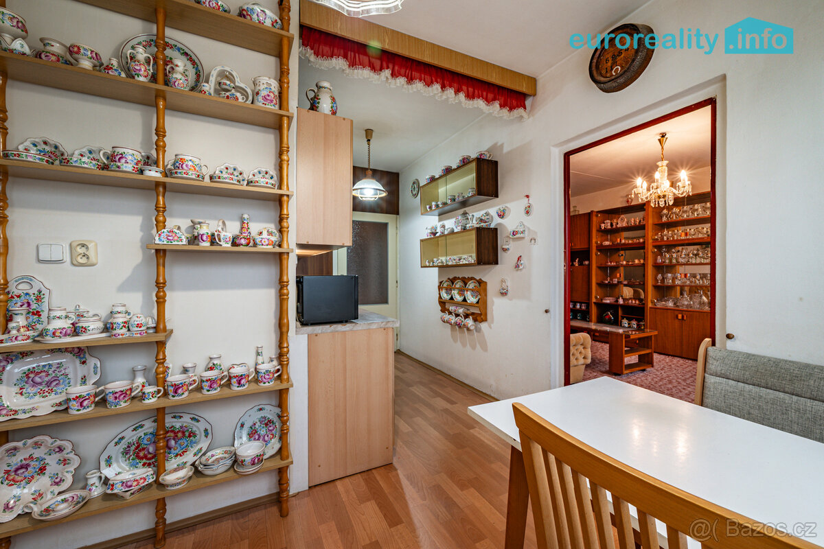 Prodej, byt 2+1, 64 m² ul. Za Tratí, Mariánské Lázně- sídliš - 13