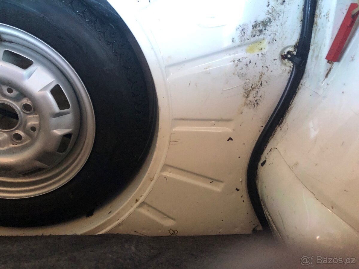 GOLG Mk 1 benzín 1,6 automat - 13