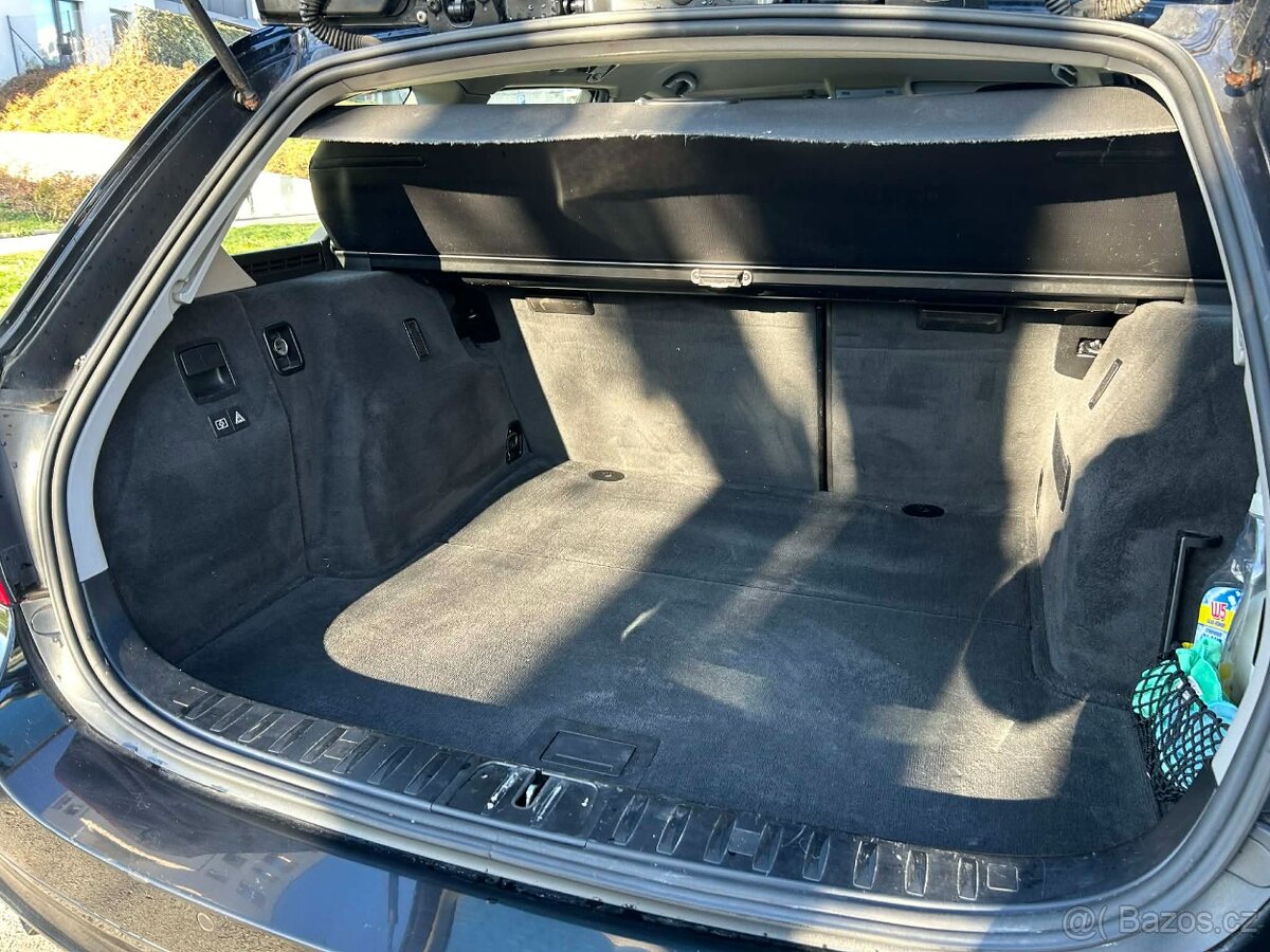 2010 BMW E91 318i LCI 105kw facelift, bez koroze - 13