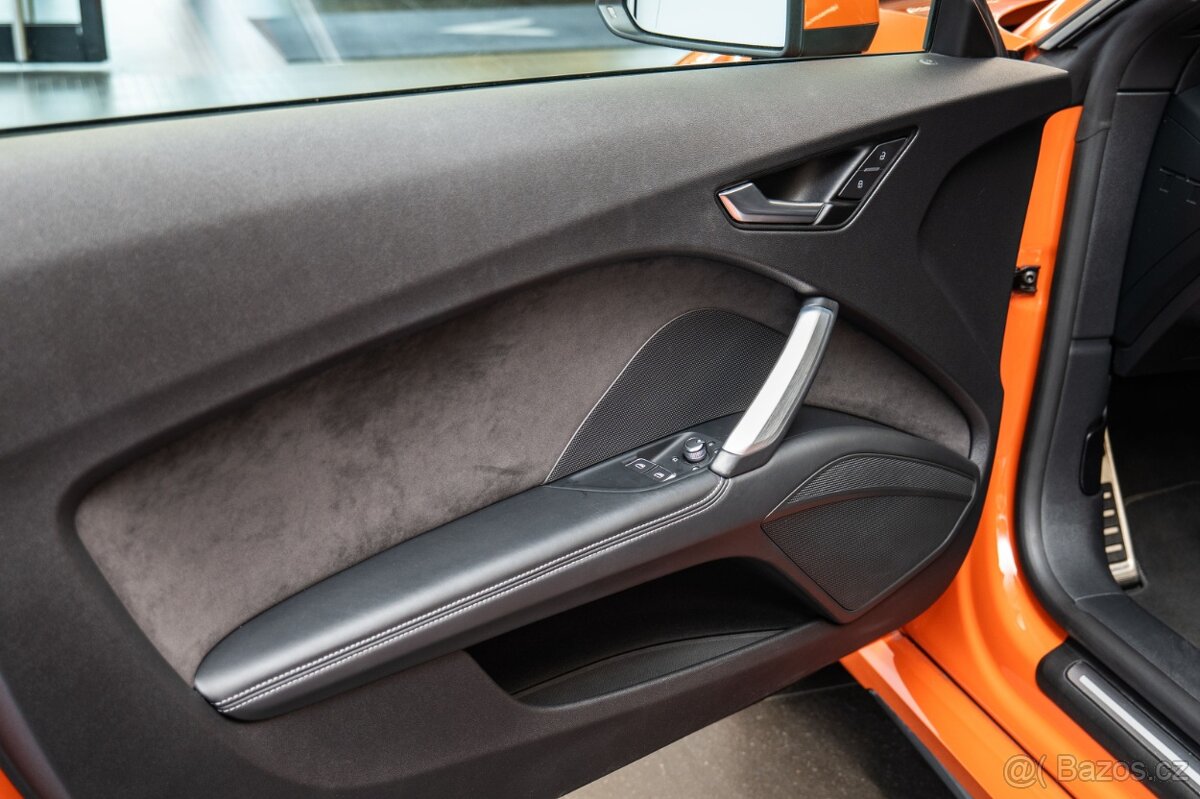 245 koní • Audi TT Roadster 45 TFSI quattro S-line (2019) - 13