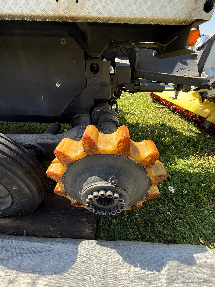 Kassbohrer PistenBully 200d Ratrak Rolba - 13