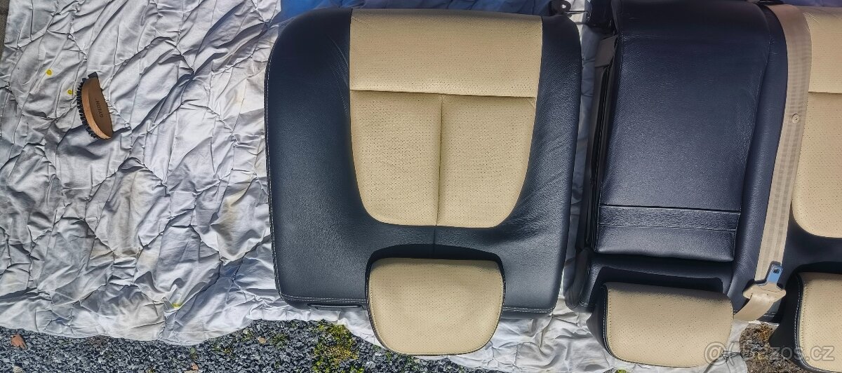 Peugeot 407 interiér - 13