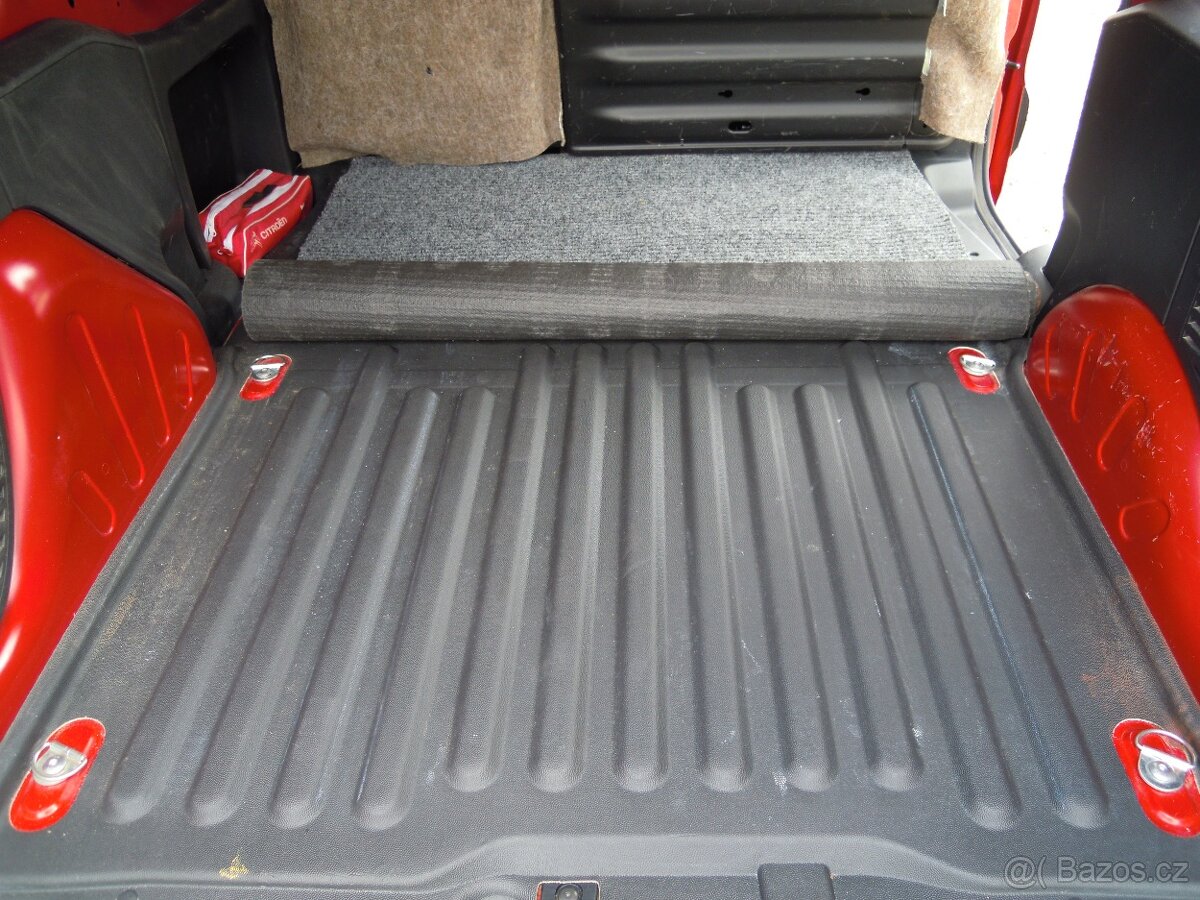 Citroën Berlingo, 1.6i SERVIS - 1.MAJITEL - 13