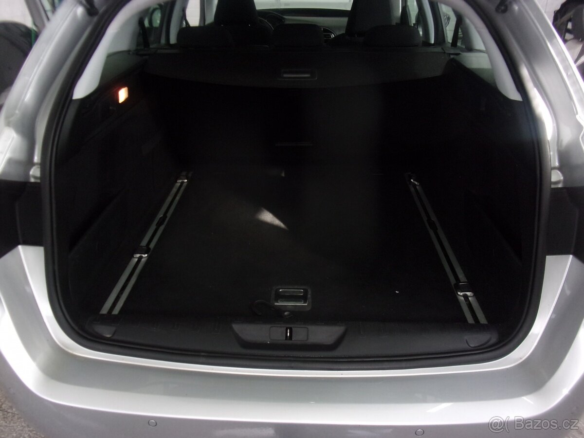 Peugeot 308 2,0 HDi 150 - 13