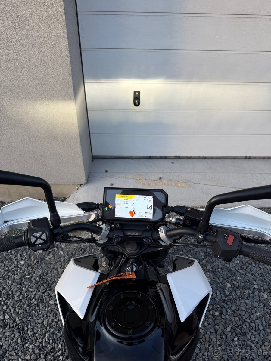 KTM Duke 125 2020 - 13