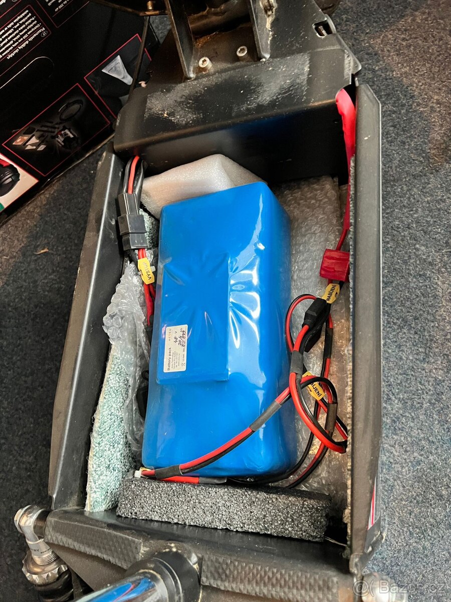 Elektrická koloběžka Nitro Scooters - 13