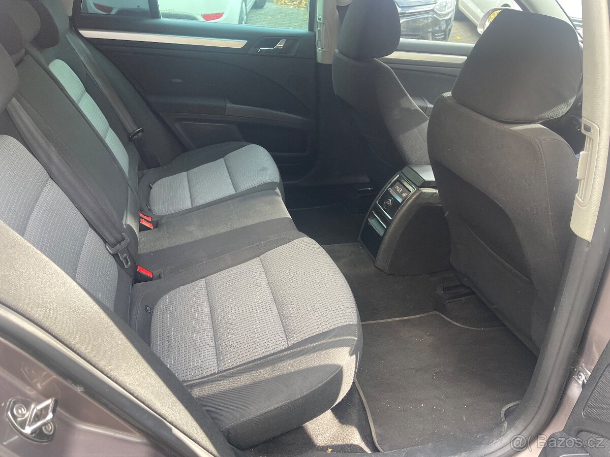 skoda superb 2.0 tdi 103 kw - 13